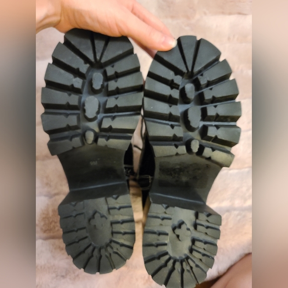 Sold - Road Rage Chunky Heeled Boot Lace Up Jeffrey Campbell size 9 - Picture 4 of 4